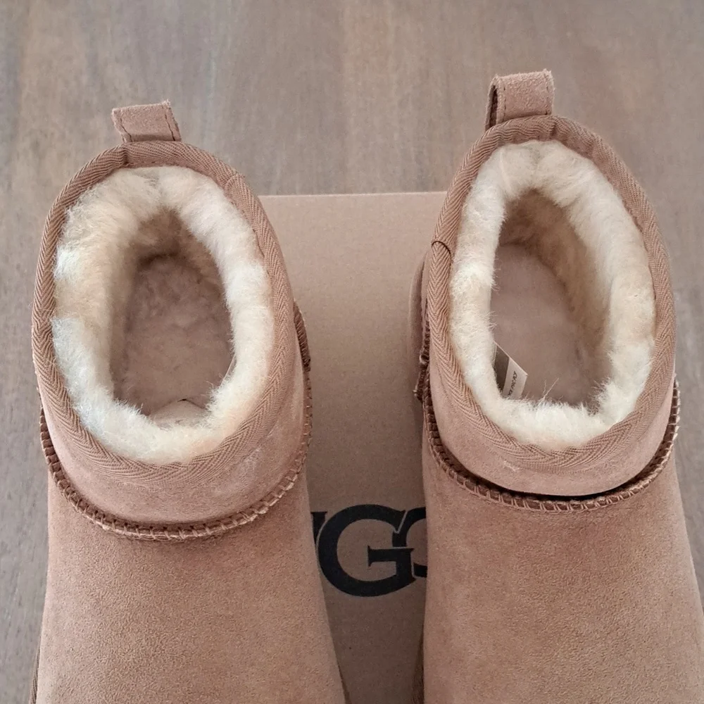 UGG Women's Classic Ultra Mini - Color: Chestnut - Size: 10 - Picture 4 of 9